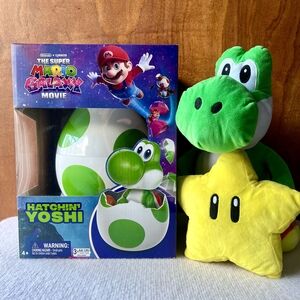 Hatchin' Yoshi from The Super Mario Galaxy Movie - Hatchin' Yoshi Egg Nintendo